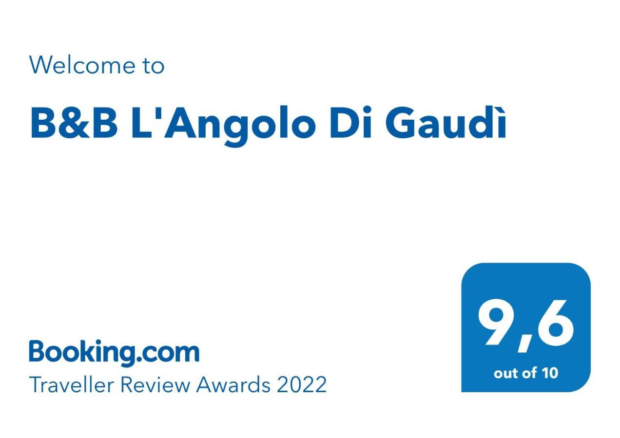 L'Angolo Di Gaudi, Casa Mila プティニャーノ エクステリア 写真